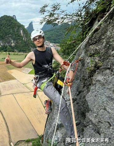 面对恶劣天, 一词迅速升, 攀冰 面对恶劣天, 一词迅速升, 攀冰