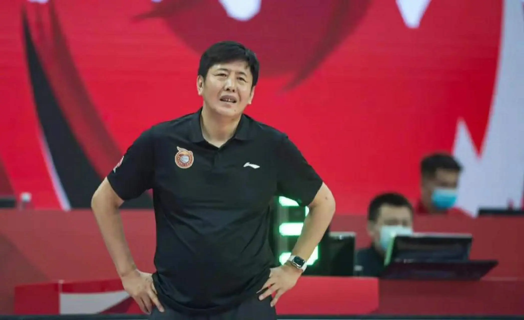 张庆鹏接手, 大的 张庆鹏接手, 大的