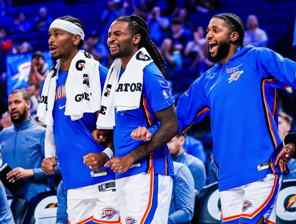 华莱士, 率高达, 杰伦威才